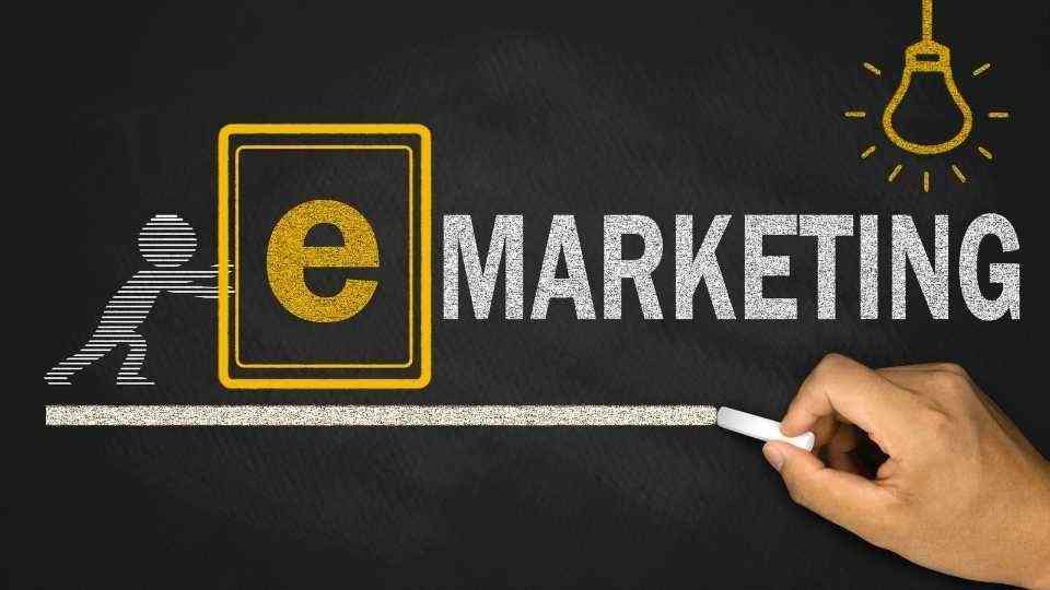 بازار الکترونیکی| انواع، مراحل، پیشینه، عوامل موفقیت و...