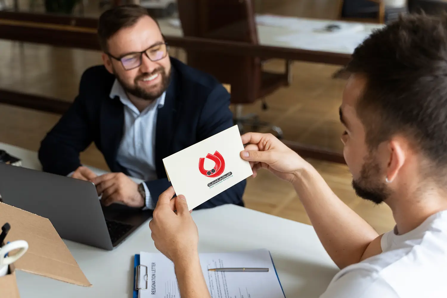 ترفند جذب مشتری با کارت ویزیت